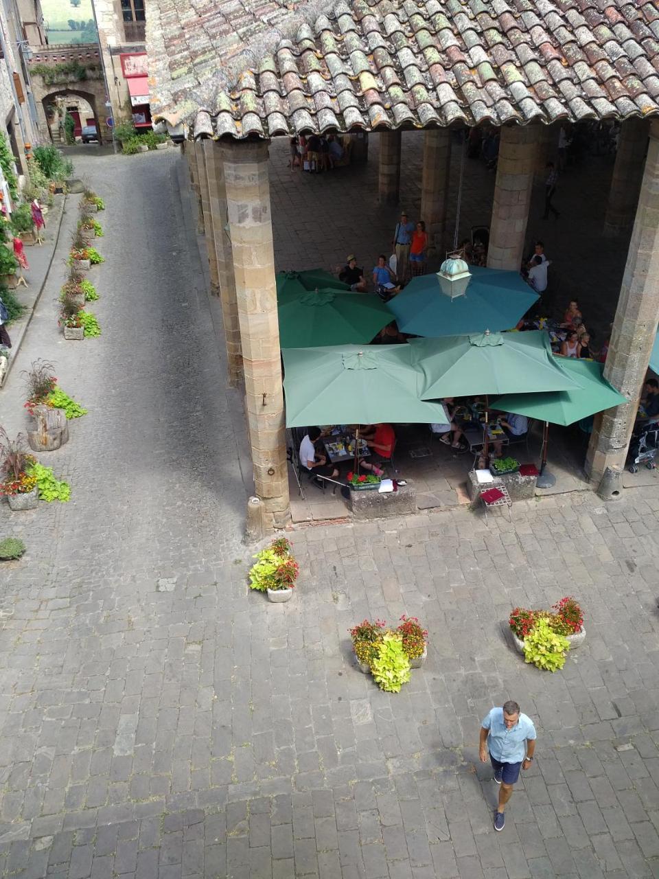 Auberge De La Halle Cordes-sur-Ciel Zewnętrze zdjęcie